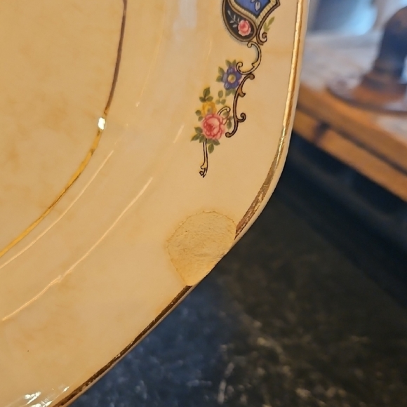 Elegant Cream Platter with Floral Accents - Picture 2 of 5